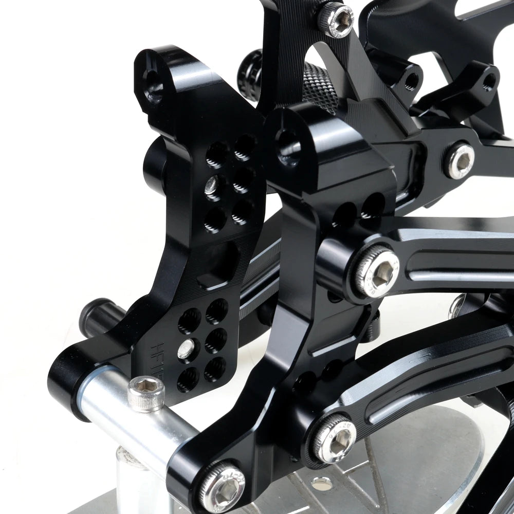 Pedane Racing Regolabili per Ducati Panigale V4/V4S/V4R (2018-2023)